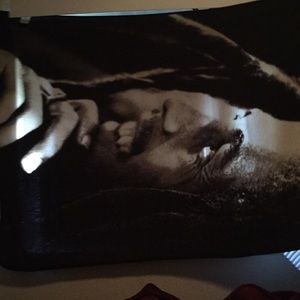 Meet your Posher, Leo